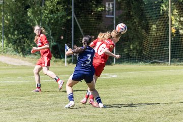 Bild 187 - wBJ Hamburger SV - Hertha BSC : Ergebnis: 5:2